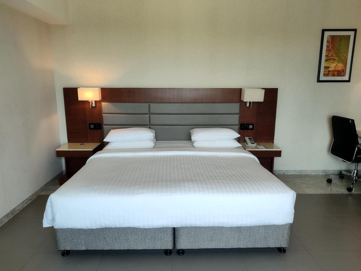 Hotel Courtyard By Marriott 5*